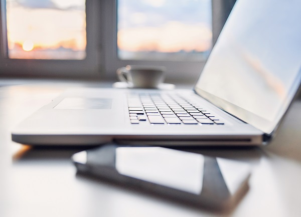 LIstado de las características de un portatil HP i3