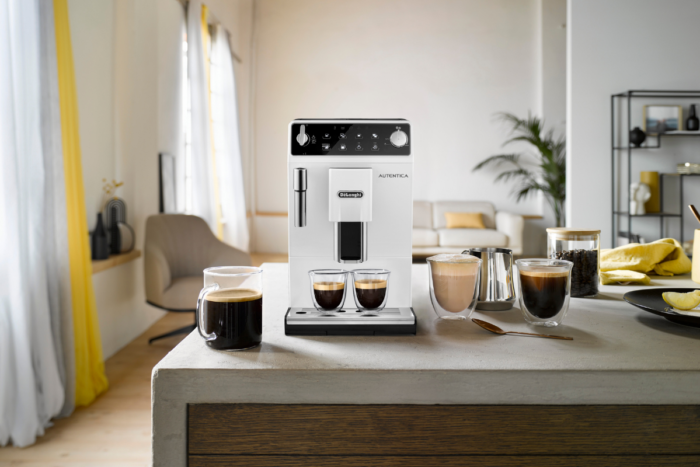 Descubre las cafeteras con vaporizador superautomáticas Delonghi - Tien21