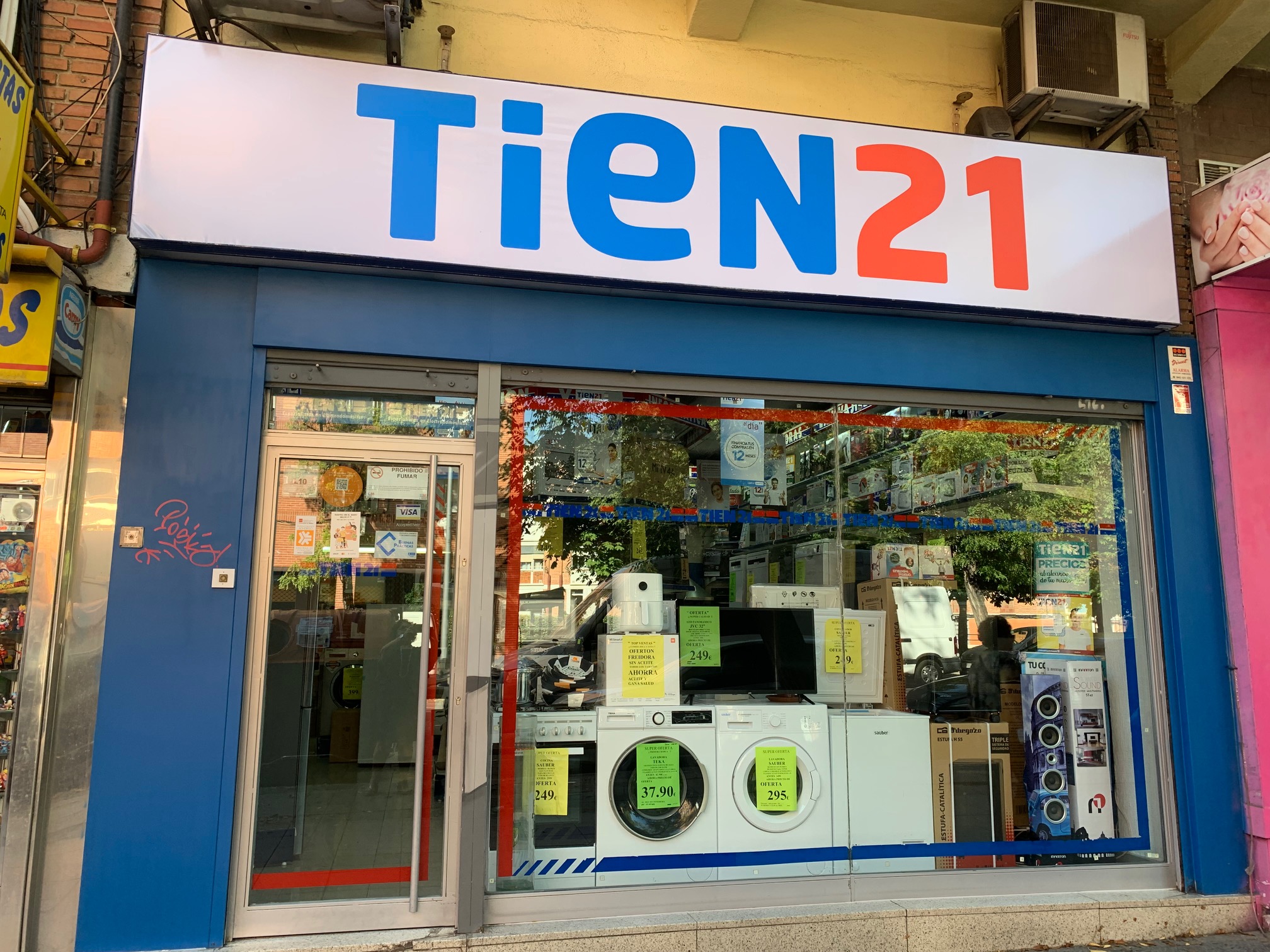 store-thumbnail