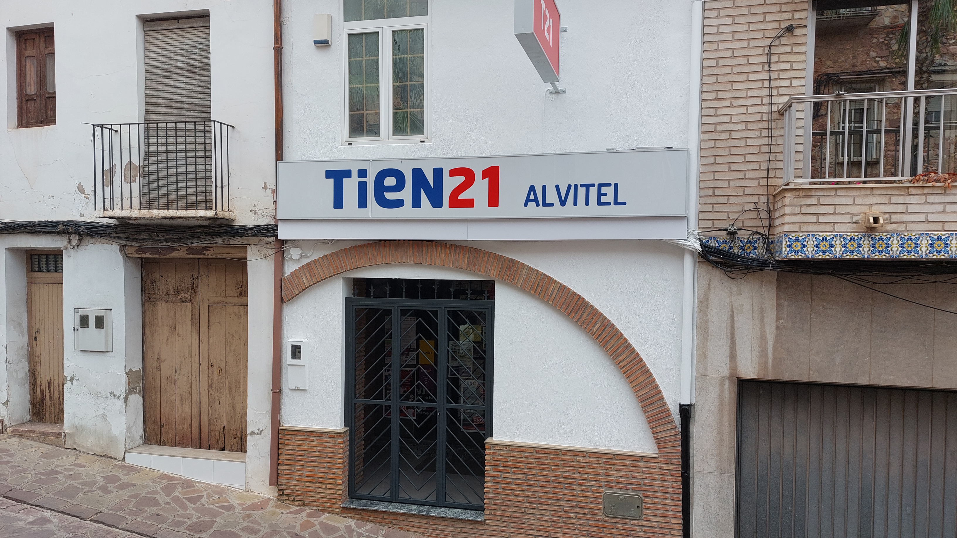 store-thumbnail