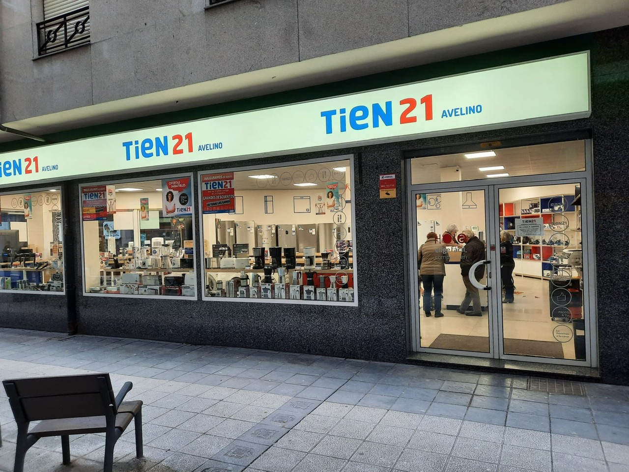 store-thumbnail